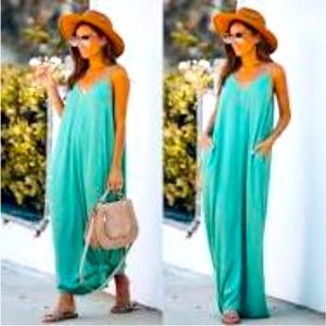 Vici Aqua Olivian pocketed maxi dress